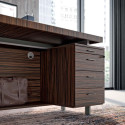 Q9 Executive Desk | NuTrend