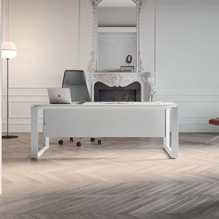 Q7 Executive Desk Return | NuTrend