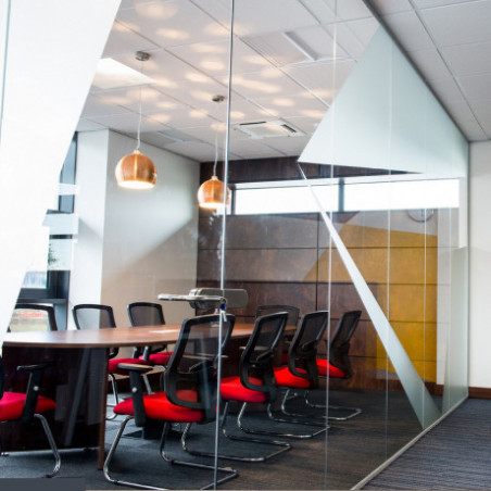 G5 Quiver Oval Boardroom Table - Affordable & Stylish