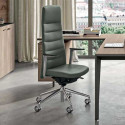 Q2 Diade Chair Executive Seating for Offices | NuTrend