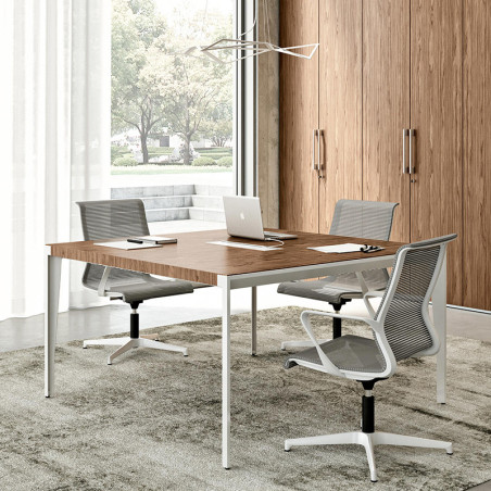 Q9 Executive Desk | NuTrend